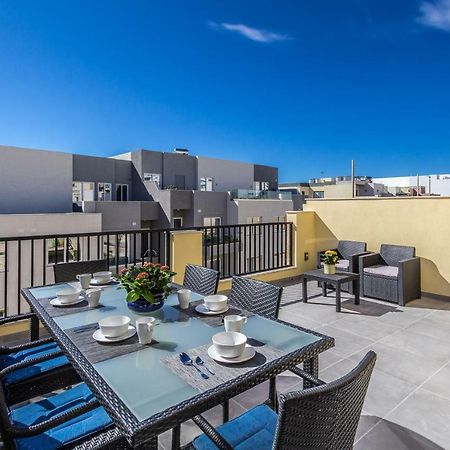 Sunny Modern Apartments Меллиеха Экстерьер фото